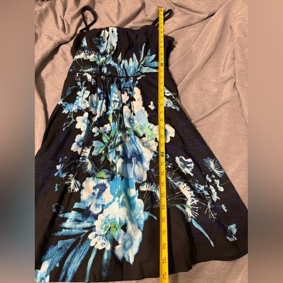 WHBM‎ Blue Watercolor Spaghetti Strap Floral Fit & Flare Dress 6p - Picture 9 of 12